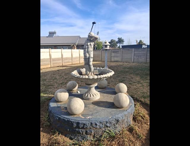 5 BEDROOM HOUSE FOR SALE IN VILLIERS